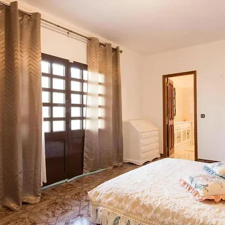 بيت للعطل Terrassenhaus Mit Privatem Pool In نازاريه